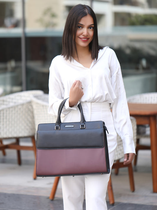 Discover the Elegance of Laellore’s Premium Handbags Collection for Women