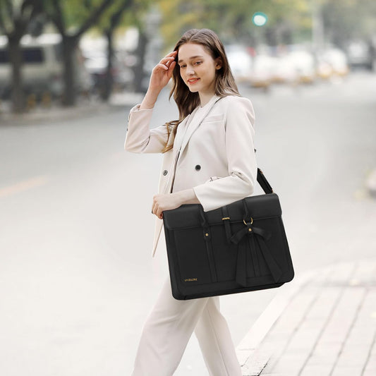 Elevate Your Style with Laellore’s Handbags for Businesswomen